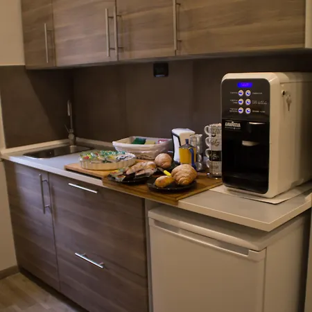 Interno 10 Cavour Nápoles