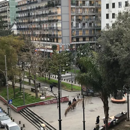 Alojamento de Acomodação e Pequeno-almoço Interno 10 Cavour 3*