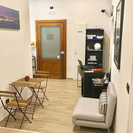 Alojamento de Acomodação e Pequeno-almoço Interno 10 Cavour