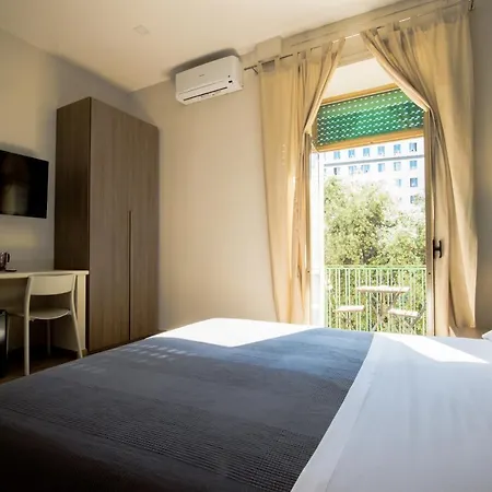 Interno 10 Cavour 나폴리